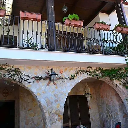 Bed &breakfast Pinetamare فندق مبيت وإفطار كاستيل فولتورنو