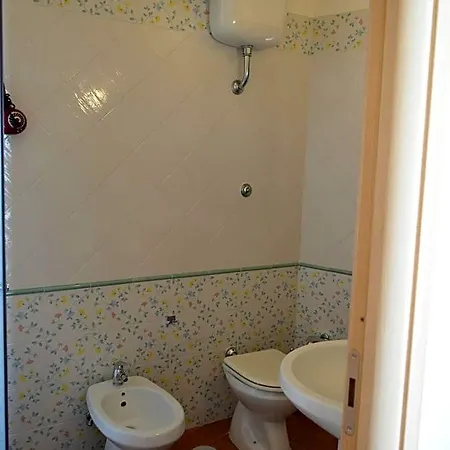 Bed &breakfast Pinetamare 3* كاستيل فولتورنو