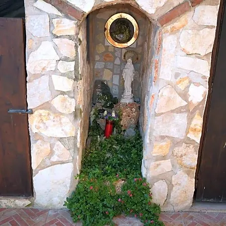 Bed &breakfast Pinetamare 3*