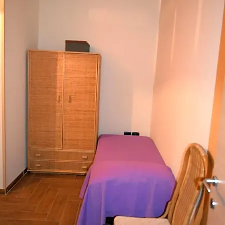 Bed and breakfast Bed &breakfast Pinetamare 3*